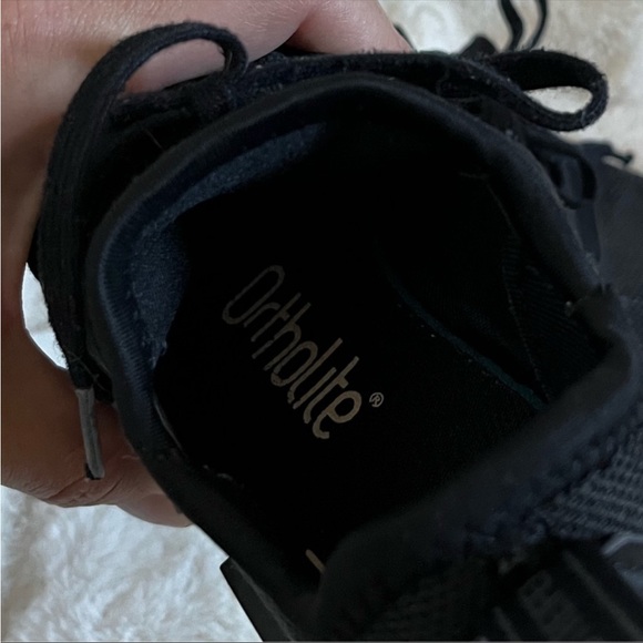 Adidas MND Sneakers!!! - Picture 2 of 4